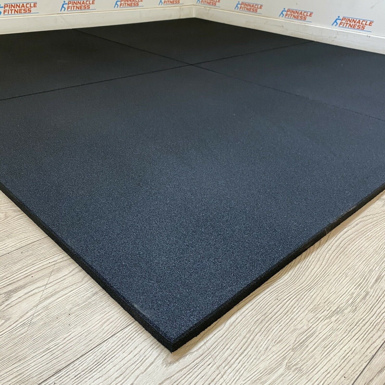 Rubber-Gym-Flooring-1m-x-1m-x-20mm-Black-By-Blitz-Fitness-Brand-New-184397888702